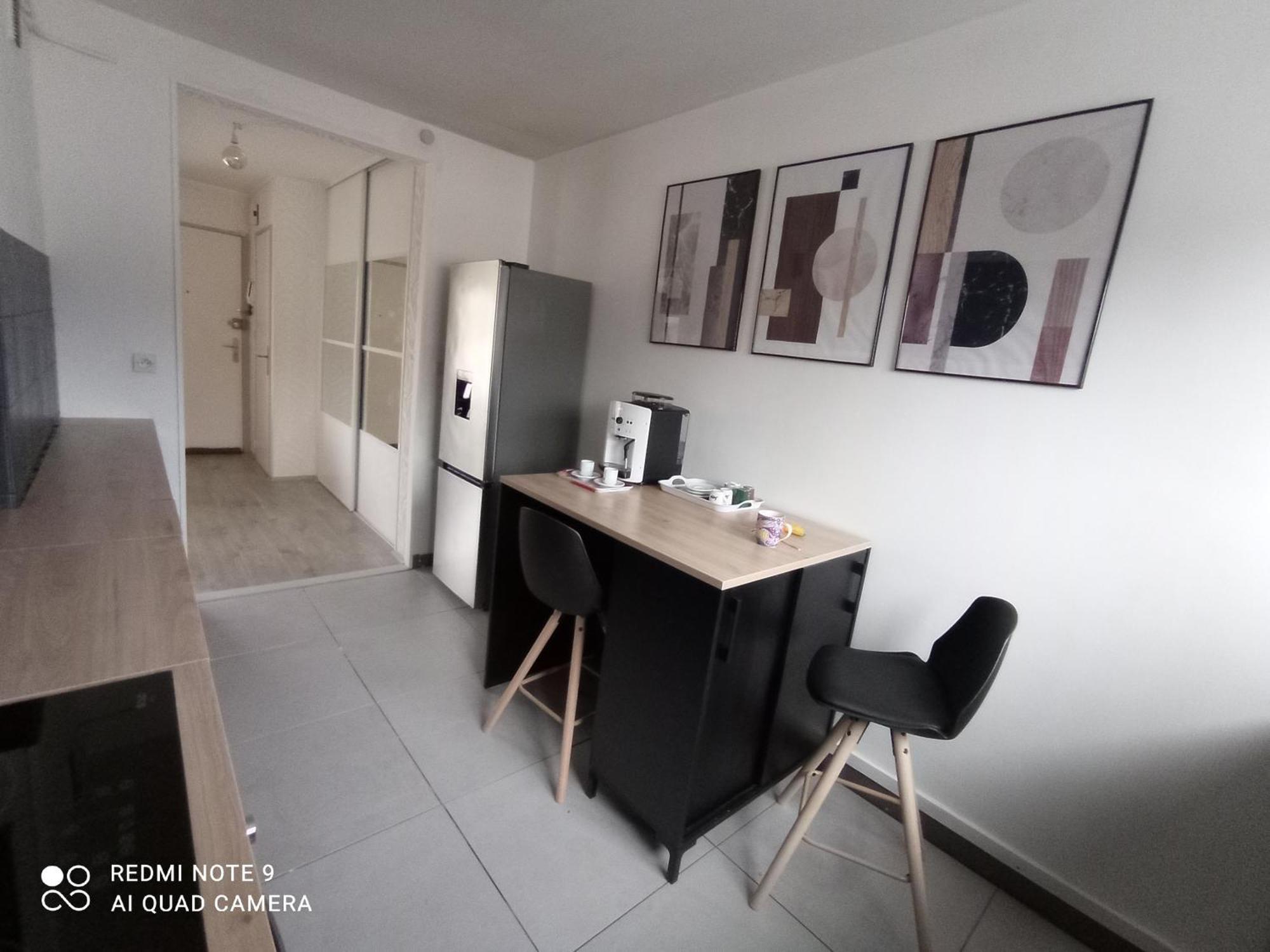 Chez Jean-Claude, Vue Panoramique Au Reveil Appartement Poitiers Buitenkant foto